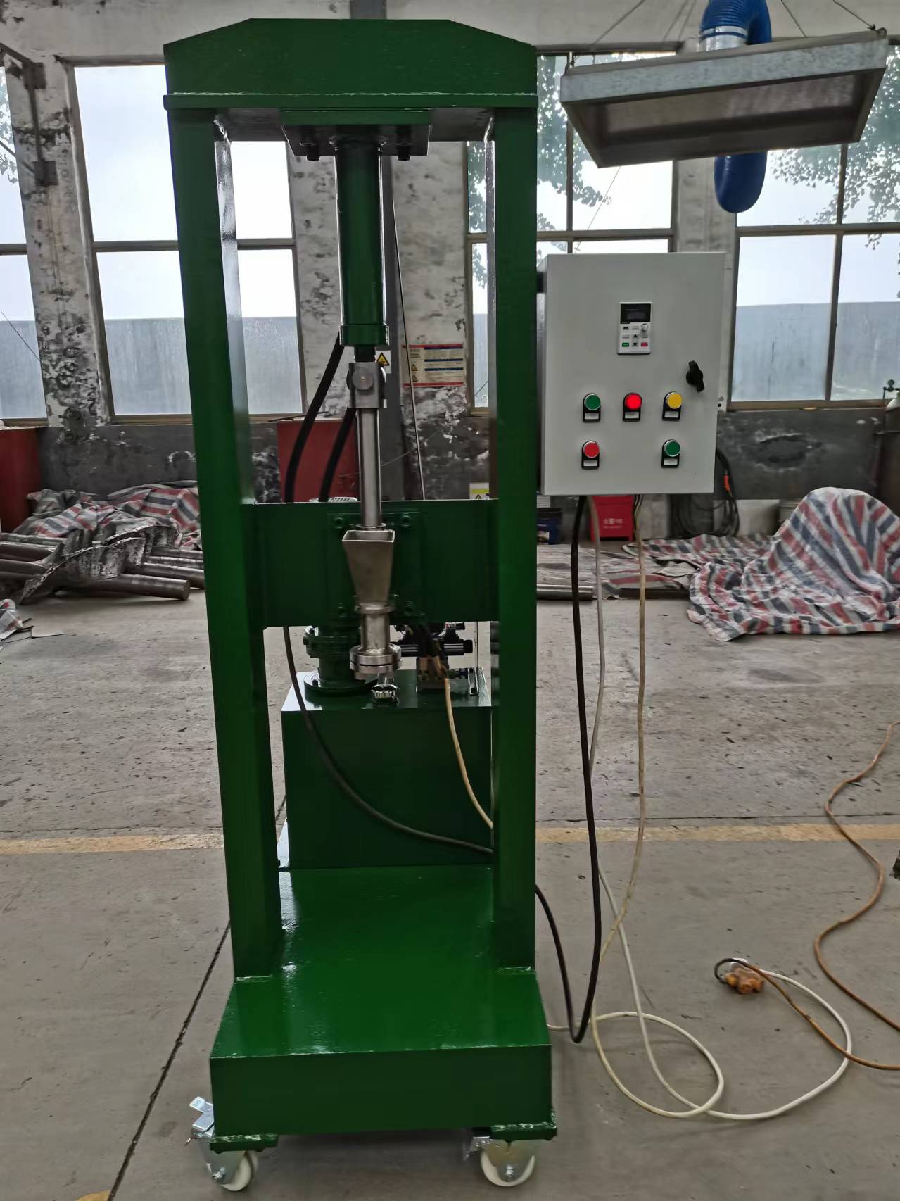 實(shí)驗(yàn)室專用立式液壓擠條機(jī)
